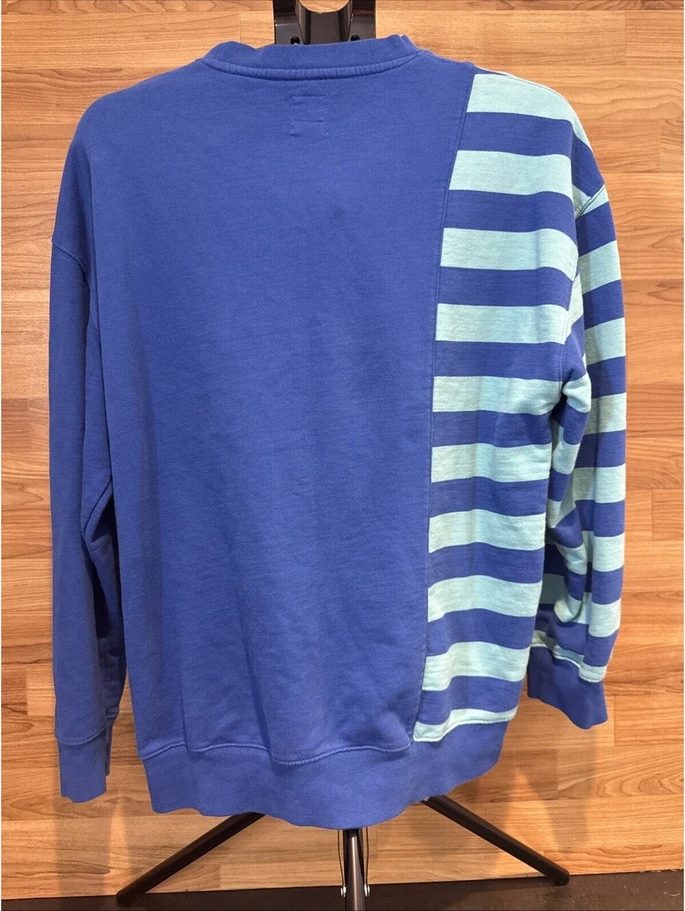 Levi’s 501 Men’s Blue Oversized Cotton Sweatshirt Size Small 100% Cotton